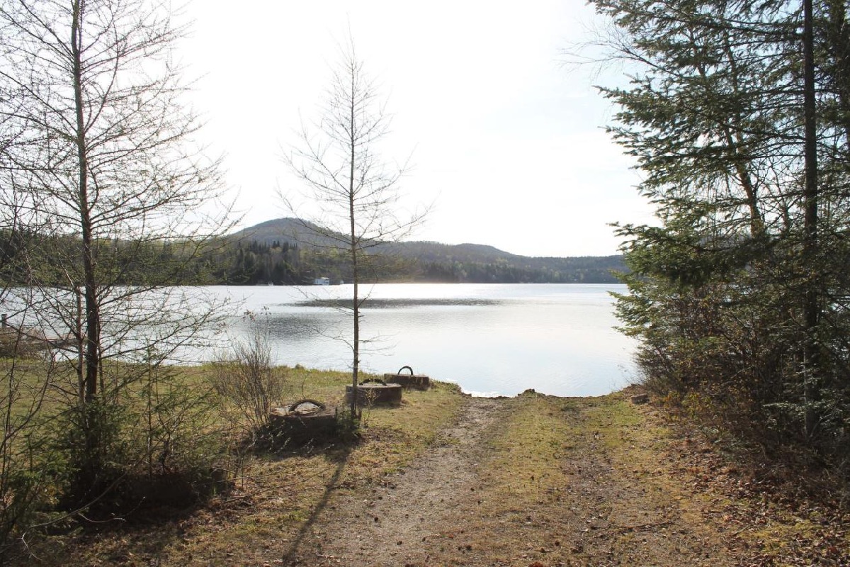 23,125 sqft land, Acces navigable lake, Lac-superieur
