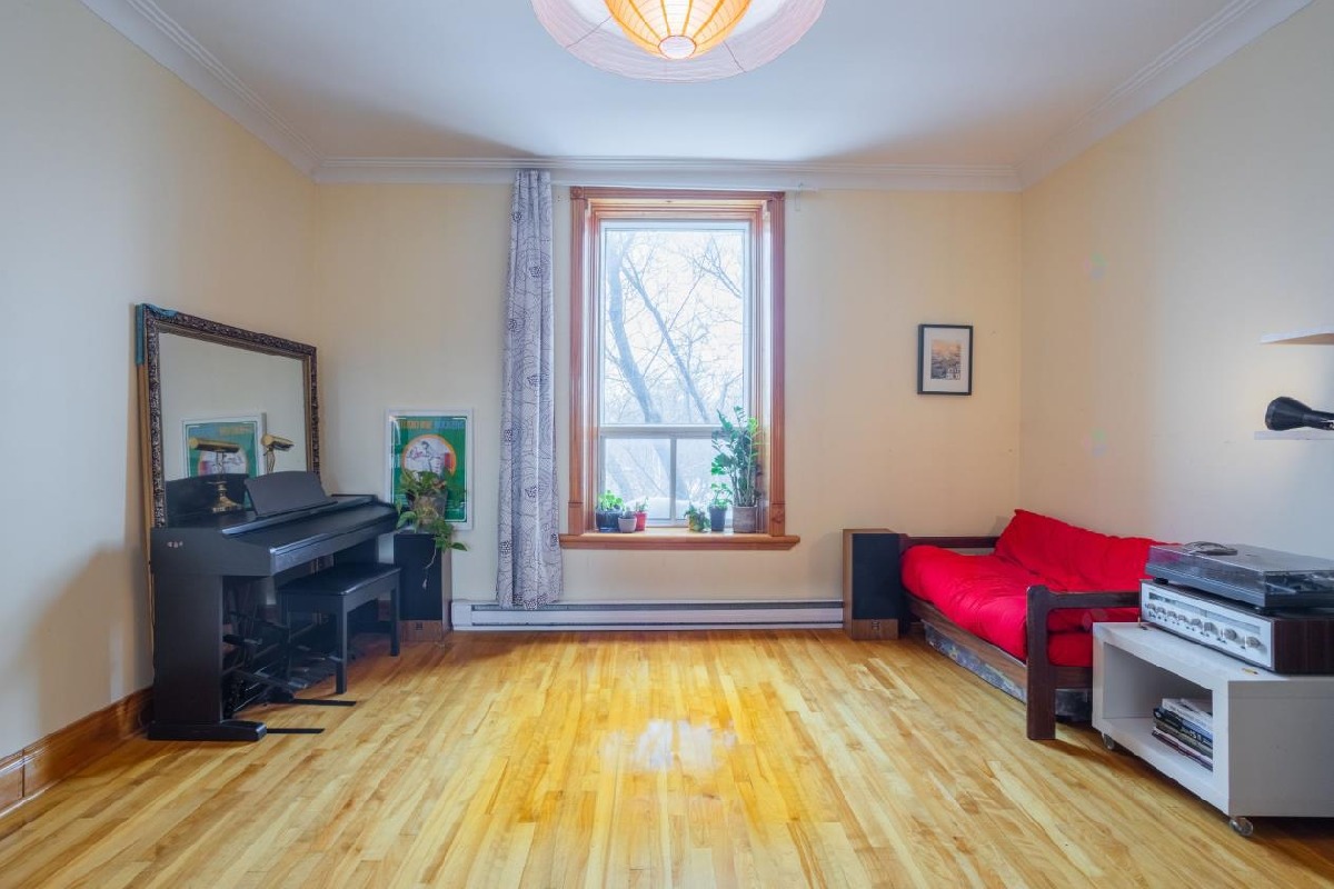 Magnificent 3 bedroom condo View of park Mtl Ville-Marie