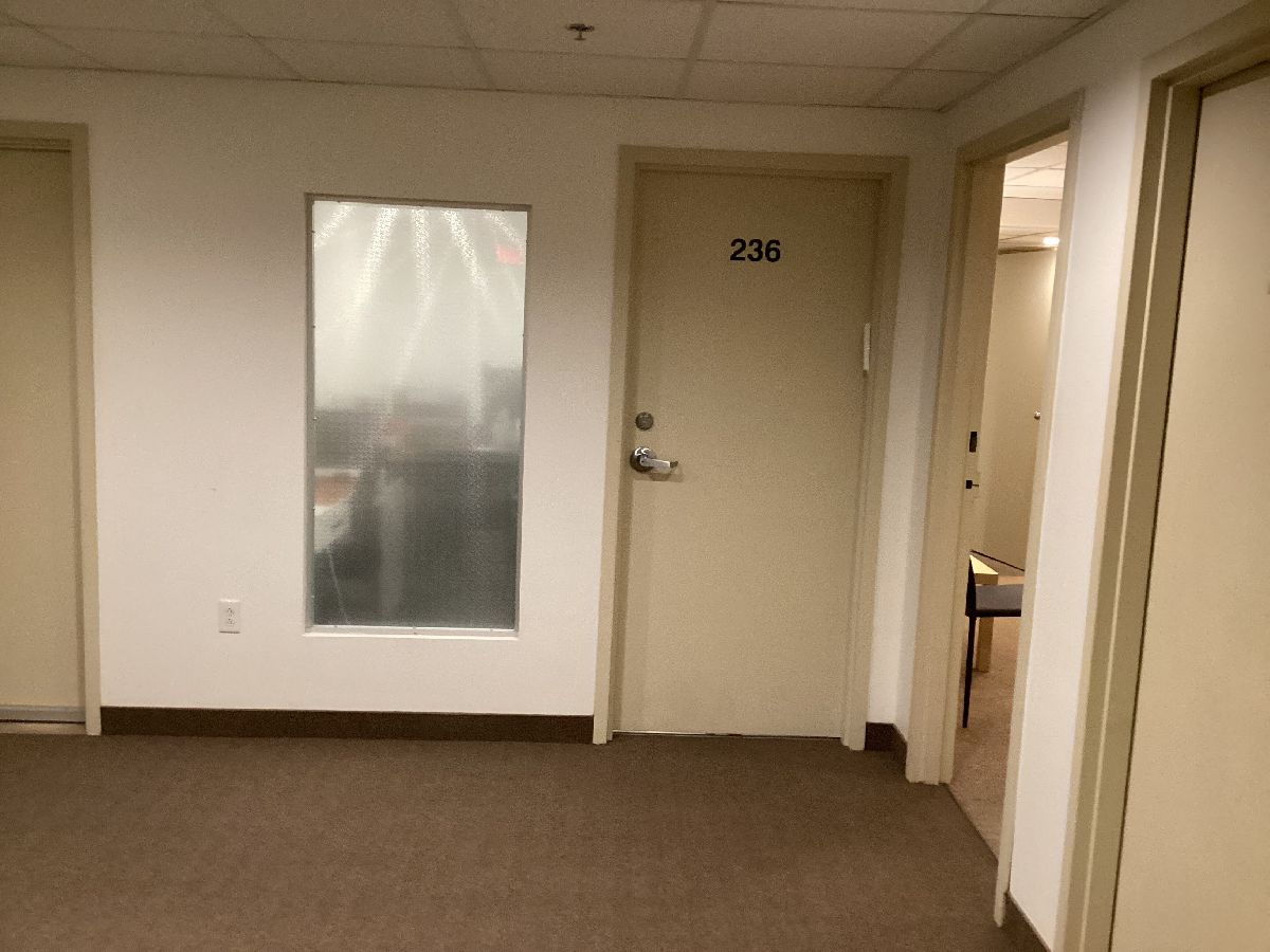Office Space Perfect for Psychology Practice in Outremont