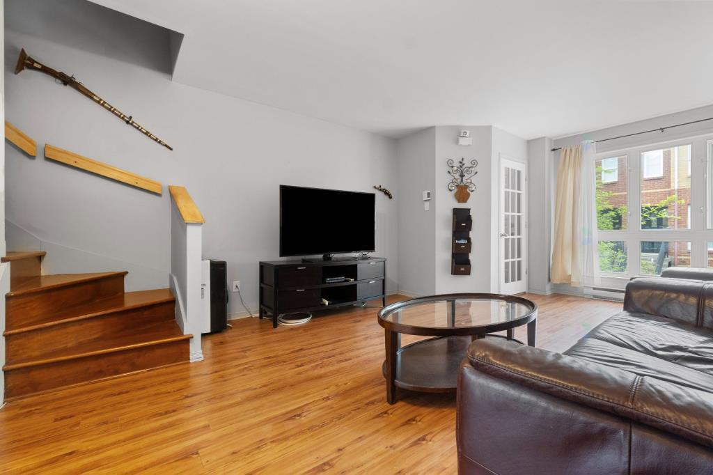 Comfort Oasis for Rent in Rosemont Shop Angus