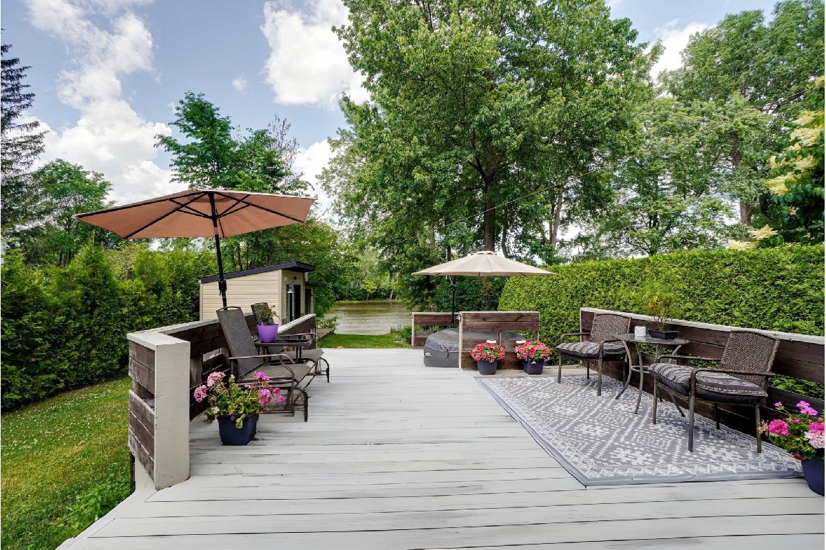 One-of-a-Kind Waterfront Property on Rivire des Mille-les 