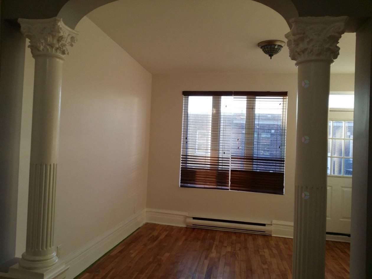 Superb 3 1/2 furnished apartment on 3rd (top floor) 