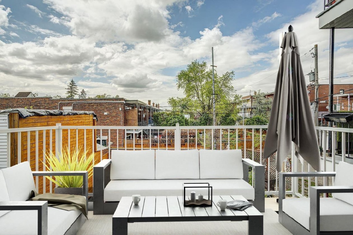 Fully renovated condo with 3 terraces! Petite-Patrie