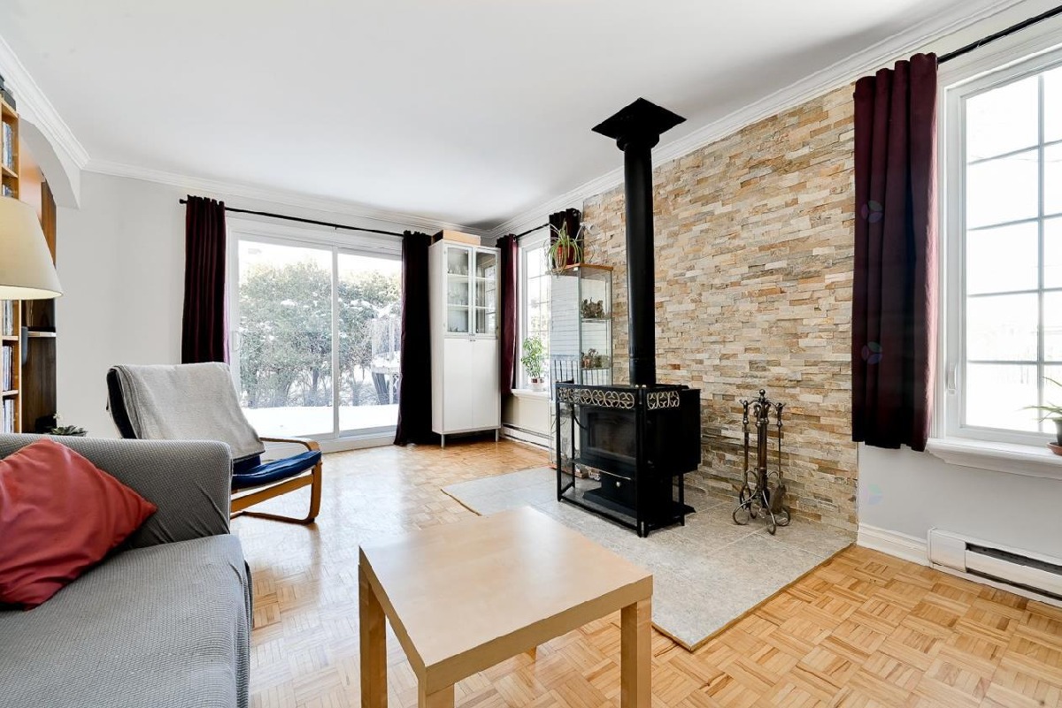 Turnkey home on a quiet crescent in Greenfield Park