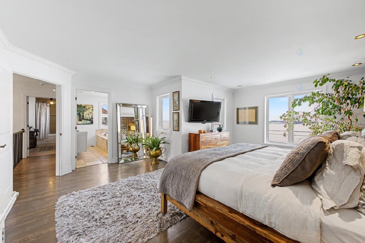 Elegant luxury property in La Prairie